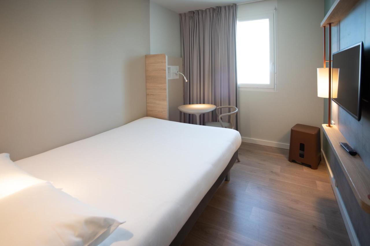 Ibis Budget Freiburg im Üechtland Exterior foto