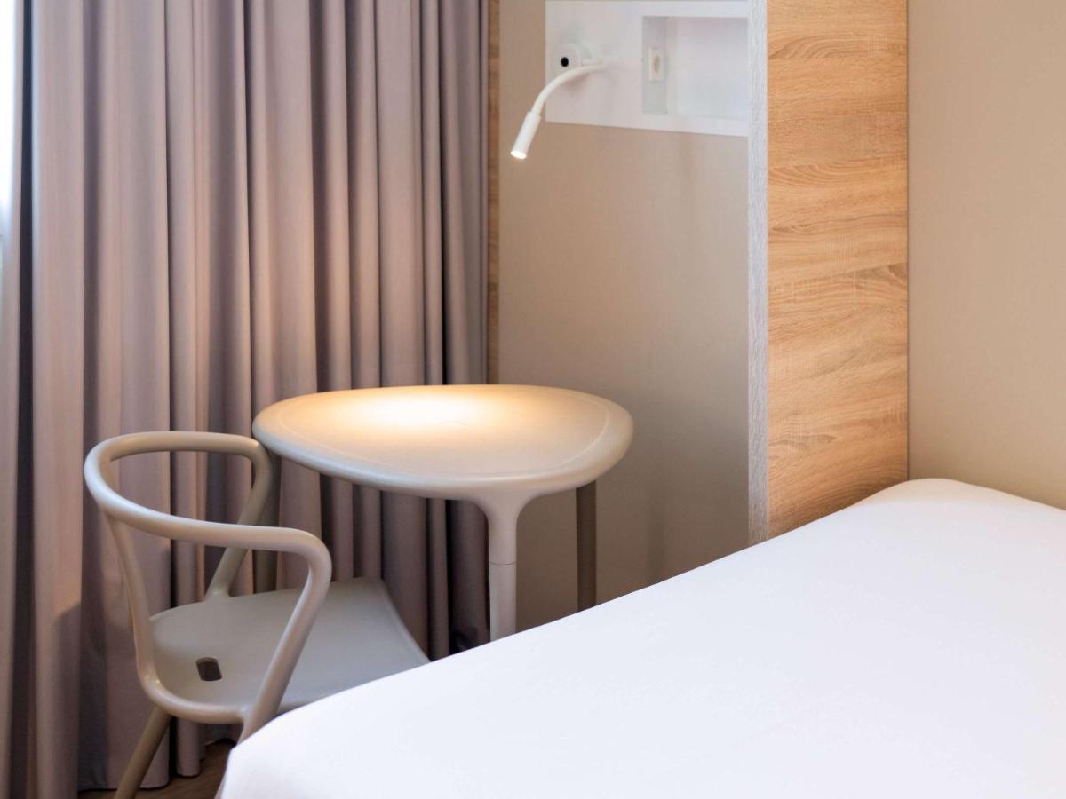 Ibis Budget Freiburg im Üechtland Exterior foto